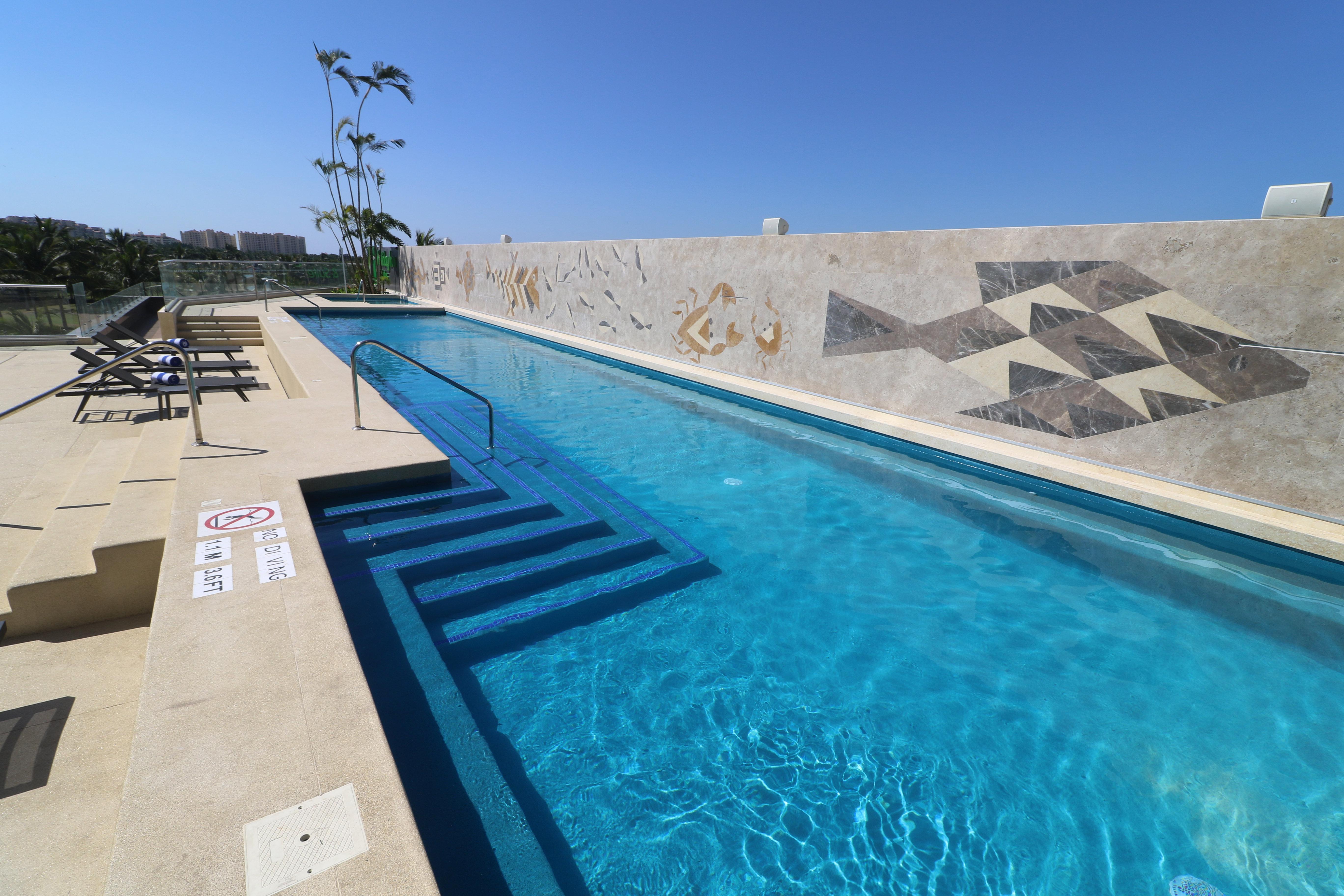 Holiday Inn & Suites - Puerto Vallarta Marina & Golf By Ihg Esterno foto