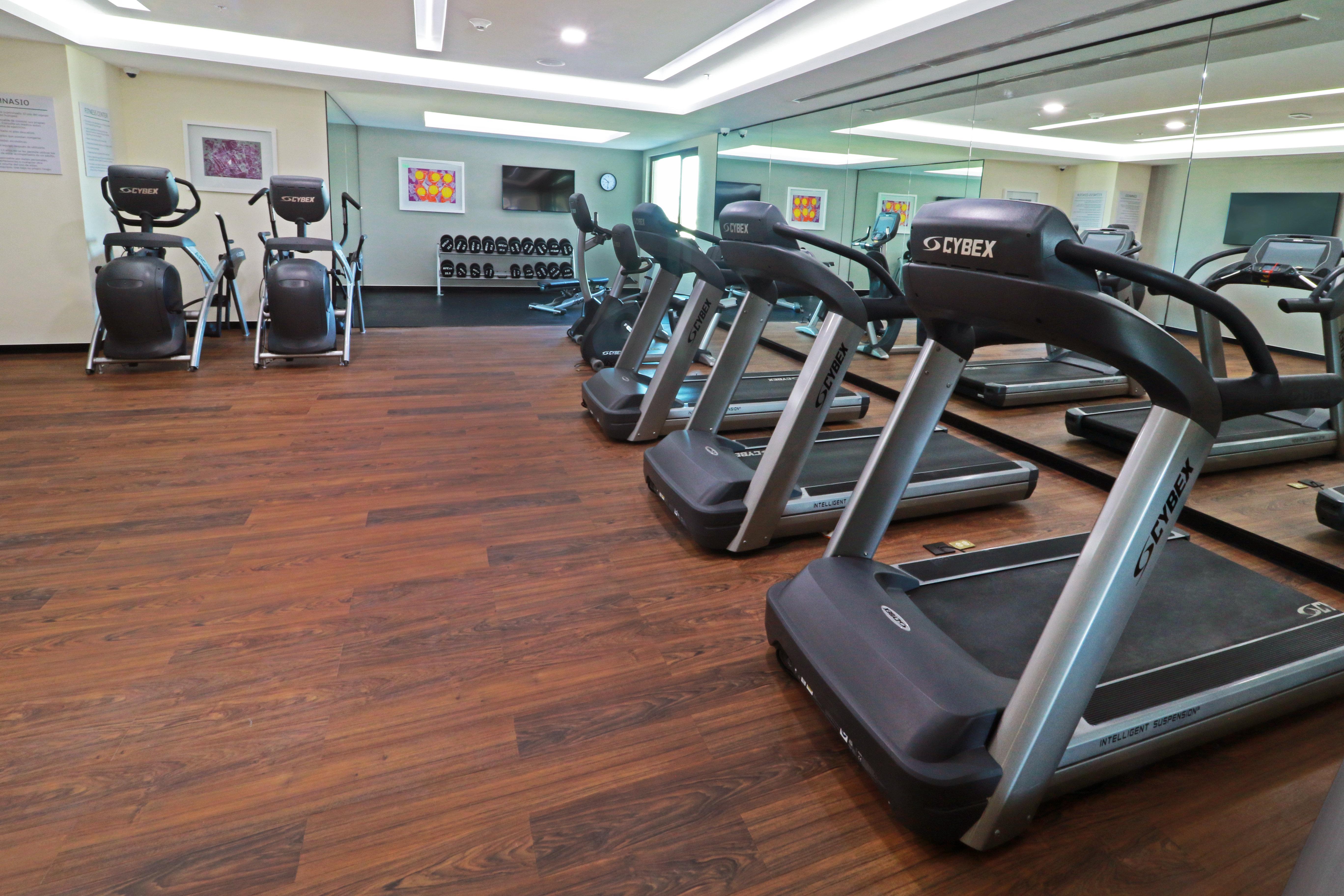 Holiday Inn & Suites - Puerto Vallarta Marina & Golf By Ihg Esterno foto